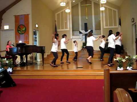 Oak Park Ave Baptist Church- Worthy is the Lamb Easter 2010.AVI