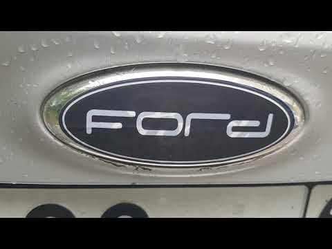 Проблемы с задней эмблемы на Ford Focus 3. Не покупайте дешёвые наклейки !!!