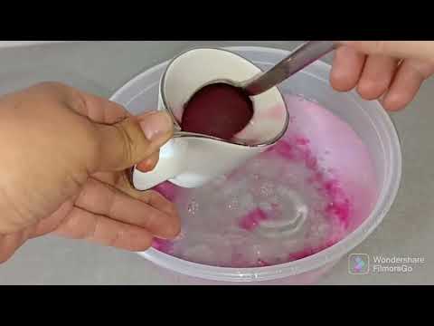 Video: 3 načina za uklanjanje mrlja od kurkume s kože