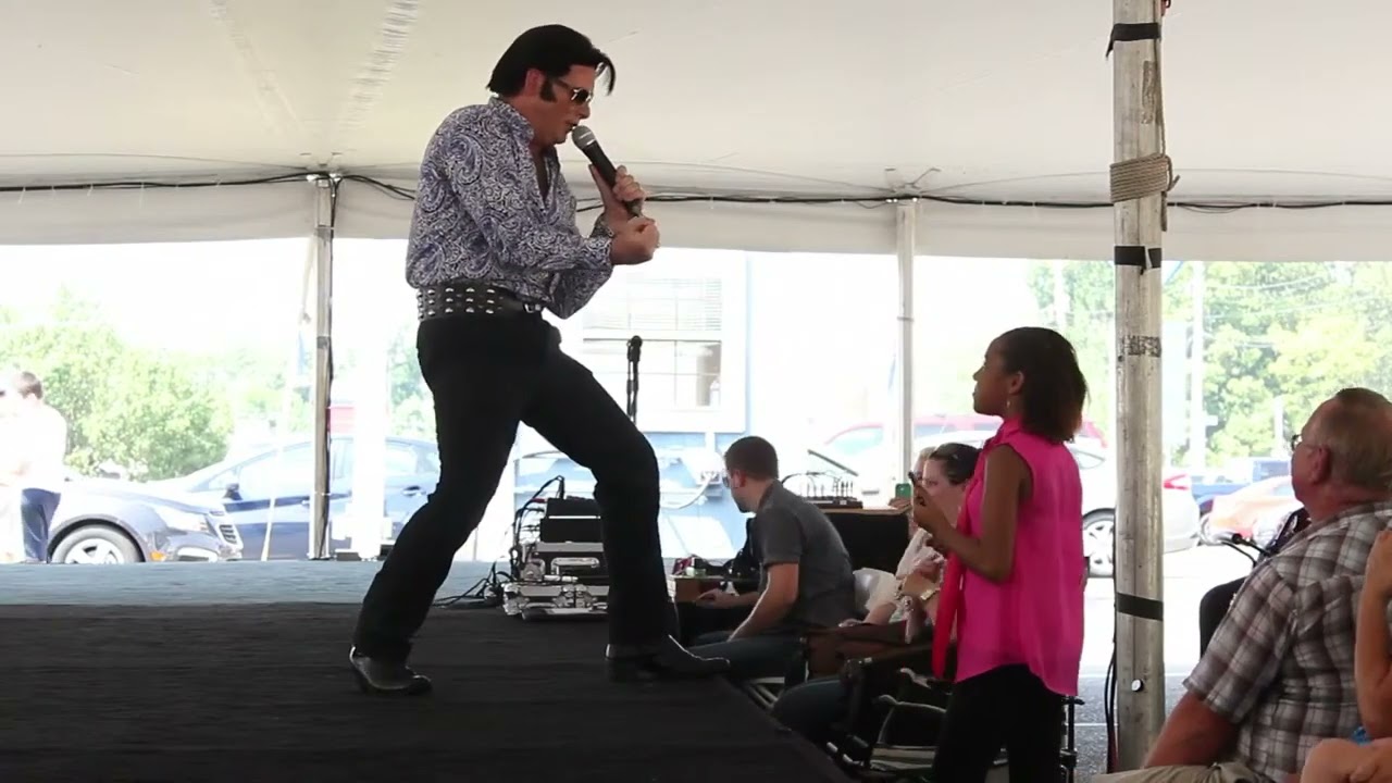 Todd Bodenheimer sings 'It's Now Or Never' Elvis Week 2015