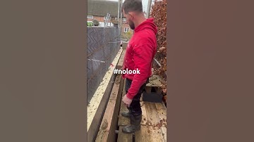 No look spread and perp #brick #bricklaying #bricklayer #building #satisfying #nolookshot #play#fyp