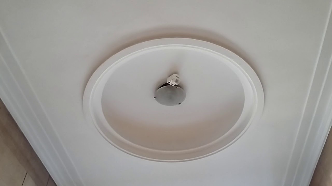 Canal JDB. Instalaciones desprolijas, sensor de presencia PIR tampa