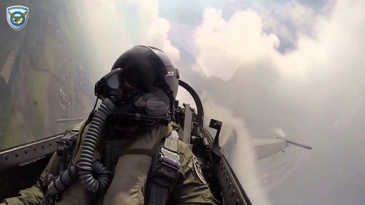 Promo - Captain Androulakis - F16 Demo Team "ZEUS"