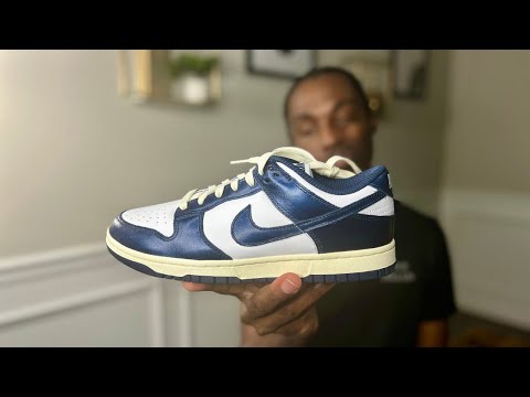 Exclusive Early Peek at The Nike Dunk Low Vintage Navy: Unboxing