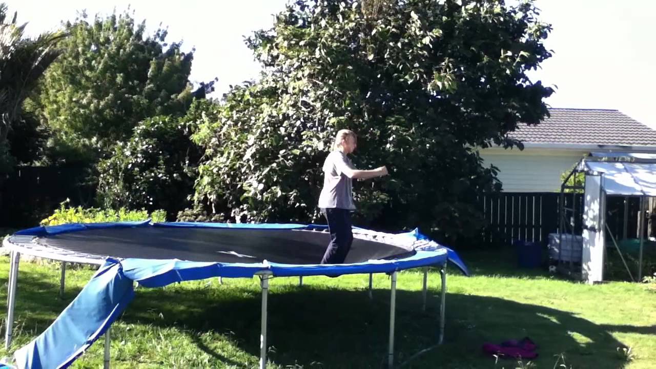 Trampoline knee flicks YouTube