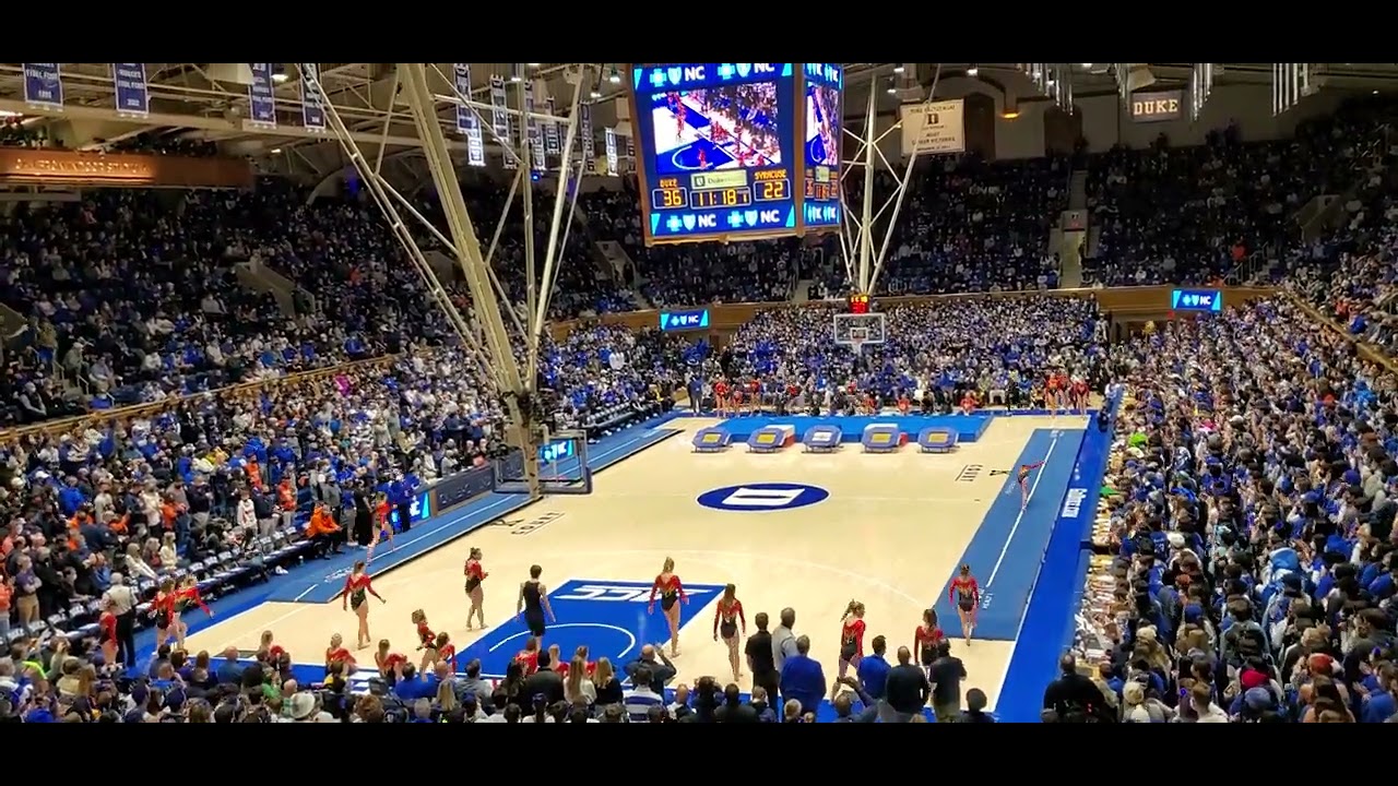 FM Acro 1 team performance at Duke vs Syracuse boys basketball game ...