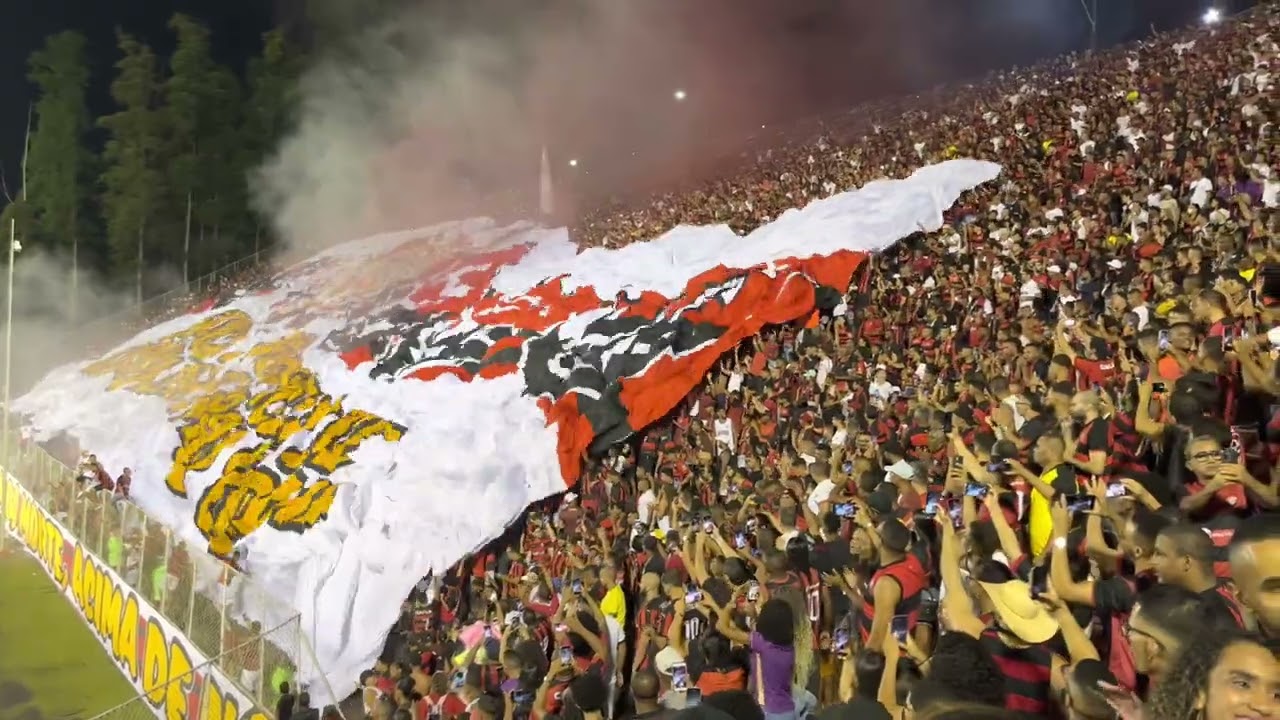 Vitória | Torcida dando show no Barradão