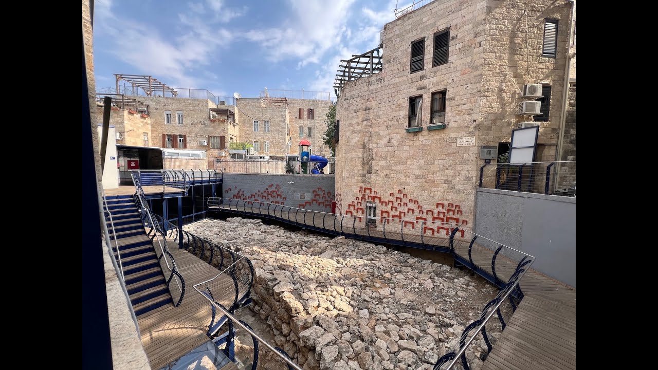 Божий суверенный план: Подчинись или пострадай ~ Иеремия 27:1-22