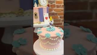 Alice in Wonderland smash cake #smashcake #birthdaycake #cakedecorating #bakerylife #decoratewithme
