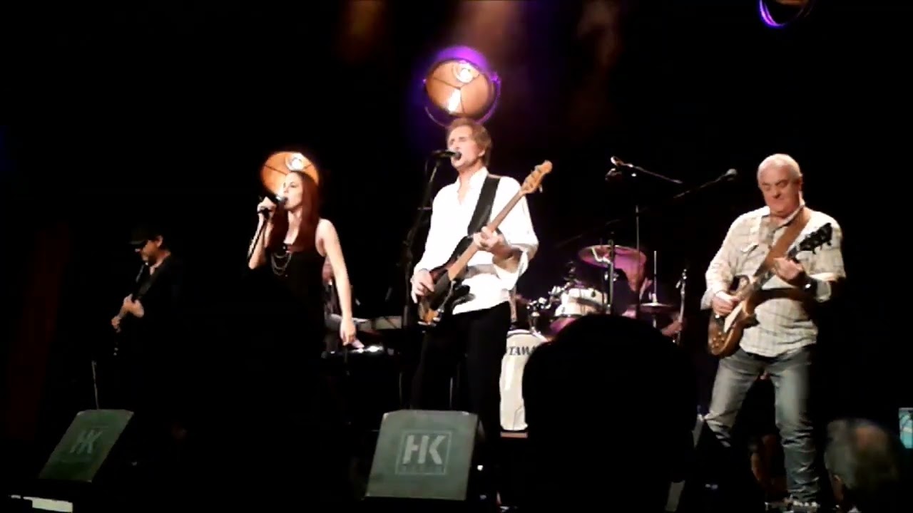 JOHN ILLSLEY - LONG SHADOWS  - CAFE HAHN 2016