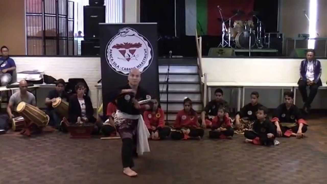 Panca Sila Pencak Silat  Molukse dag in Sittard 2014 