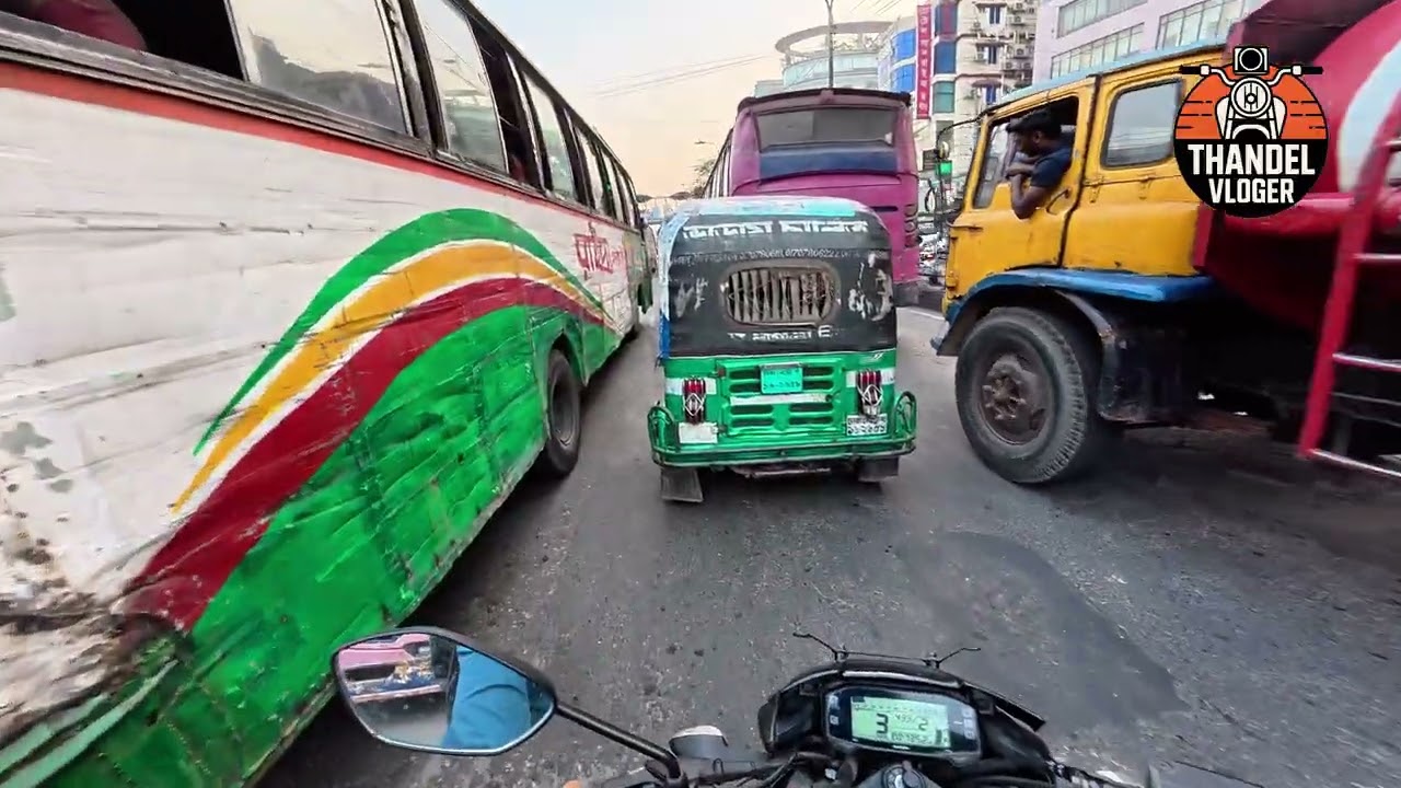 Jamuna Future Park   Road view  Dhaka City | Thandel Vloger