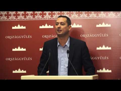 Videó: Név Szerint