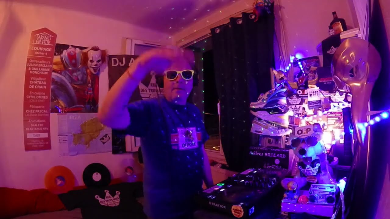 N°8203=DJ AKTARUS NRV=TEKHOUSE KLAK=IBZAKTARUS
