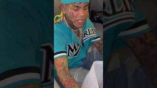 Celebrity 6ix9ine Gives A Bag And Diamond Watch To His Friend Profile
