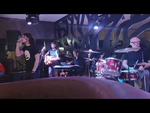 თორღვა  \"დღეები რბიან\"