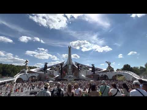 Dombresky b2b Noizu @ Tomorrowland 2022 W1 (playing Summer 91)