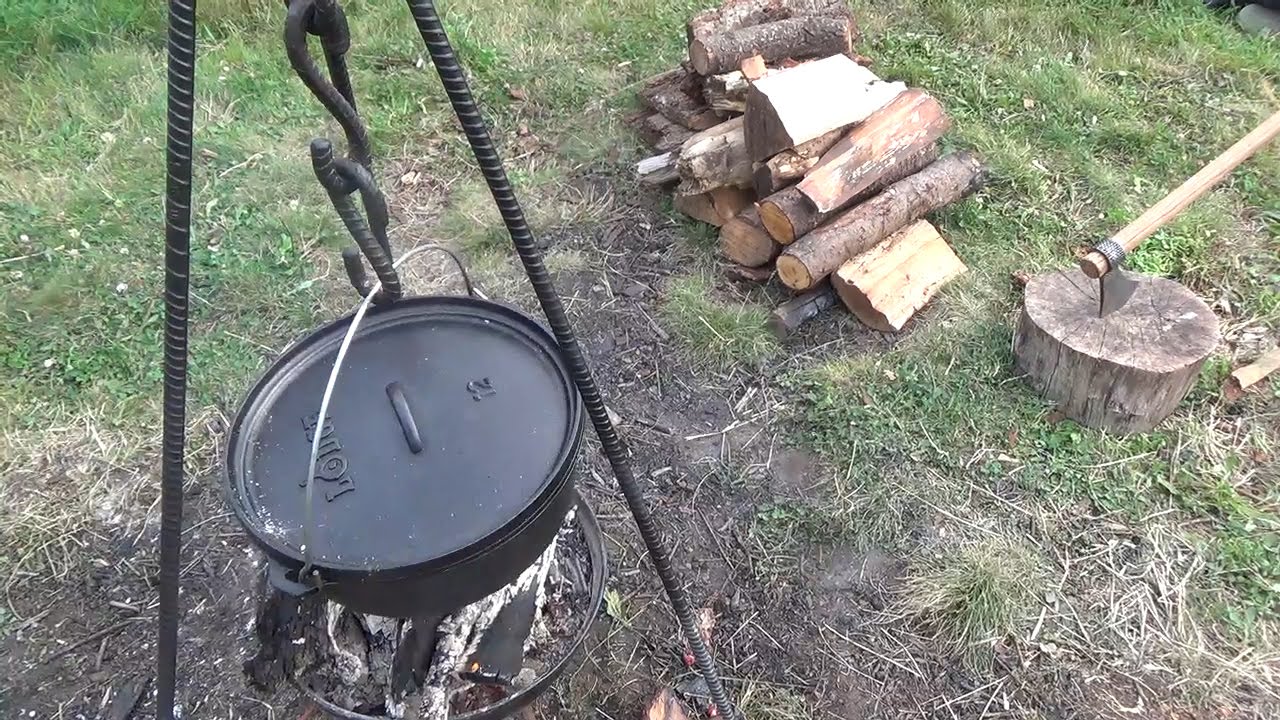 dutch oven tripod