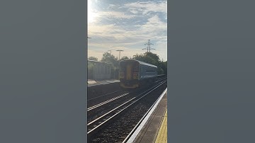 Class 153 at hedge end #video #railway #train #viralvideo #viral #dieselengine