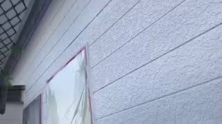 那珂市 一般住宅 外壁塗装 下塗りはサーフ材で下地の粗が隠れます