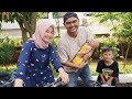 PAPAH BANTUIN JAGAIN BAYI AZAM 👶 Berjemur Dan Main sepeda | Ali vlog