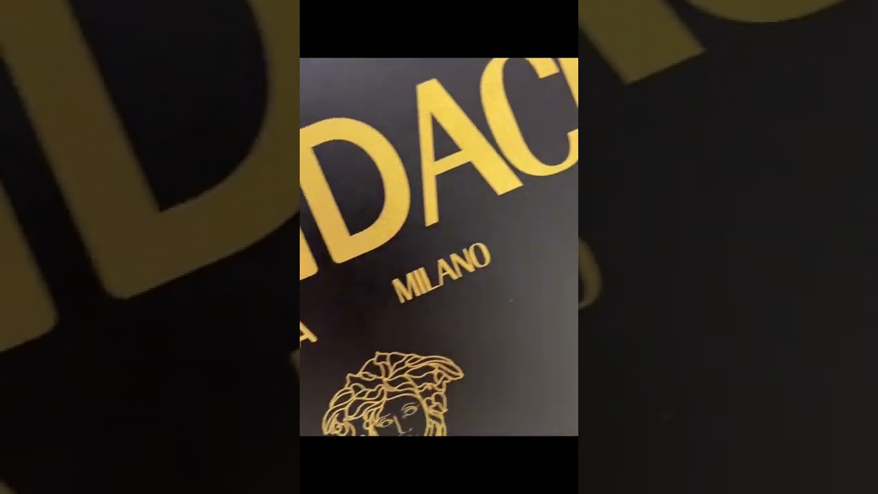 Fendi Sunshine Medium Fendace Printed black leather Logo shopper