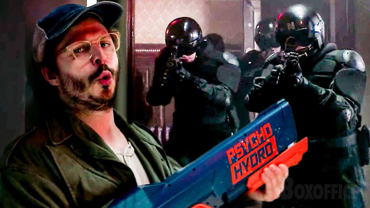 SWAT Team VS Water Gun | The Running Man | CLIP