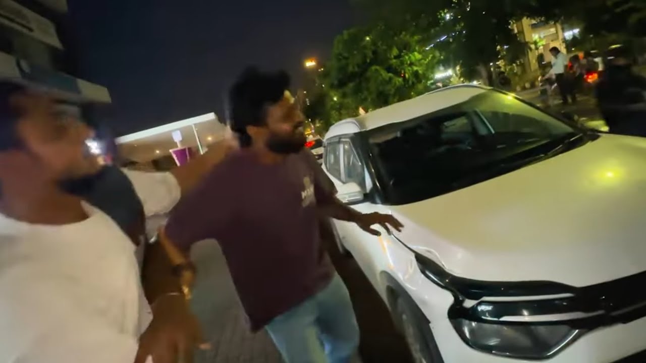 Shailesh Ne Mangi Pehli Baar Car & Ho Gayi Ladai 