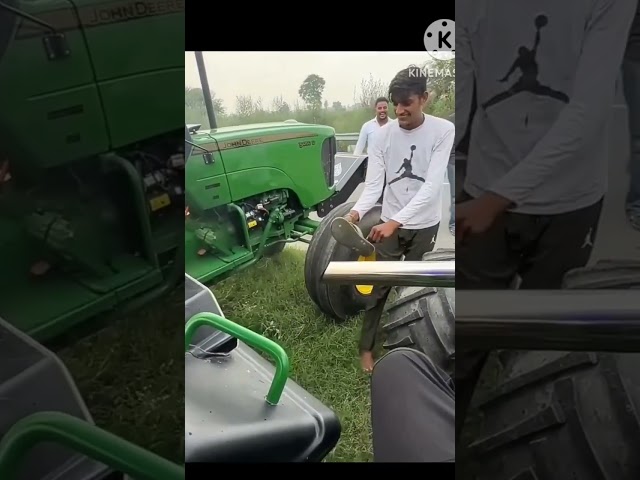 jhon deere trector stutas short video #nishudaswal  video jhoni vs jhon deere trector class=