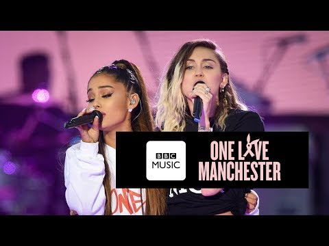 Miley Cyrus and Ariana Grande - Don&#039;t Dream It&#039;s Over (One Love Manchester)