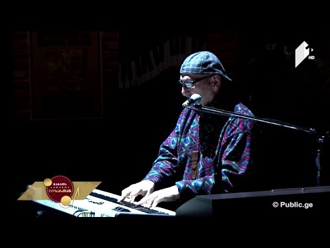 #ლიზასთან რომა რცხილაძე და ბენდი \"+995\" \"დრაკონი\" მუსიკა: რომა რცხილაძე