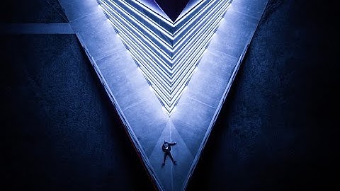 LECTURE 1 - INTRODUCTION TO MOLECULAR SYMMETRY