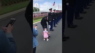 Tiny Salute, Big Moment 🇺🇸👧#LittleHero #MilitaryDadMoment #viralshort