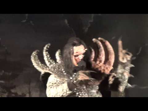 Lordi. 4/5. Moto