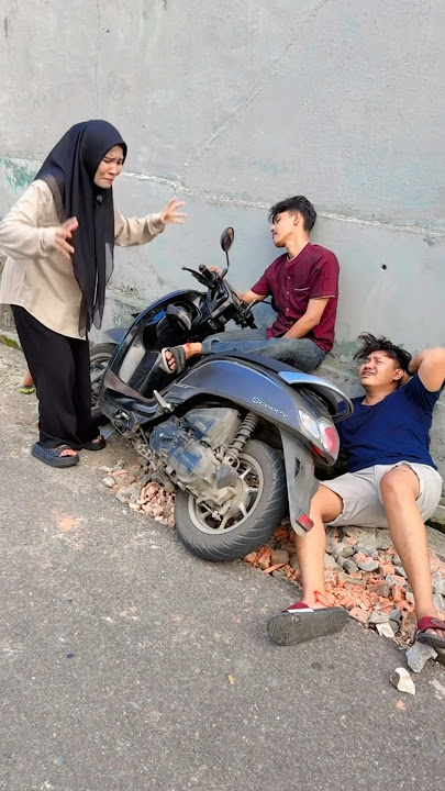 Don't speed when riding a motorbike‼️