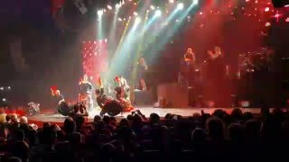 Dur Yavaş İrem Deri̇ci̇ Konseri̇ Yeni̇ Kli̇bi̇ Bostanci Gösteri̇ Merkezi̇ 12.03.16