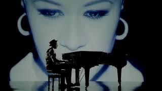 Labrinth feat. Emeli Sande - Beneath Your Beautiful [Official Music Video]