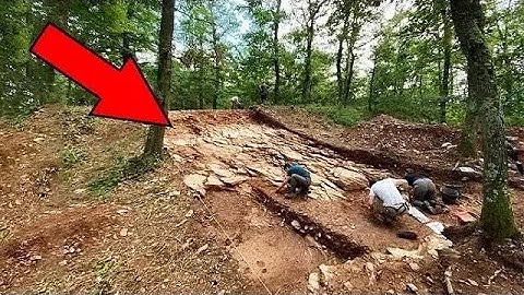 25 Most Amazing Ancient Artifacts Finds