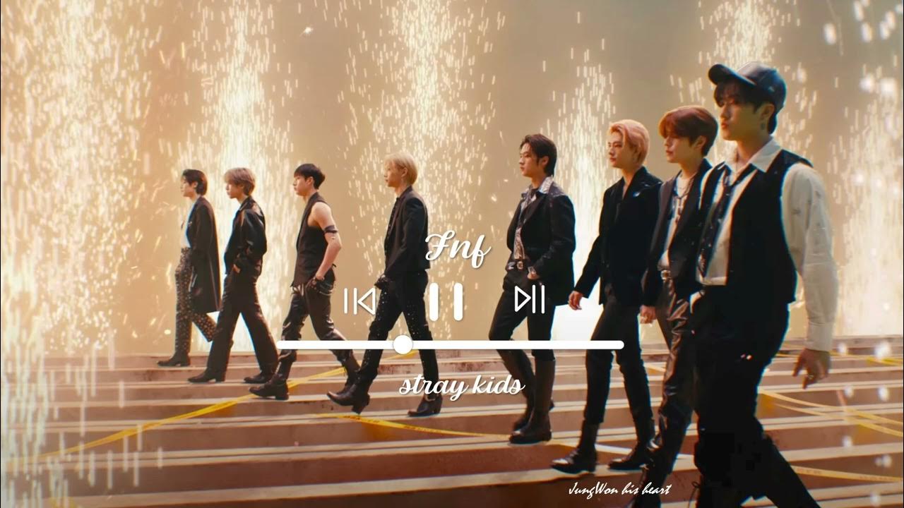 Группа stray kids крисмас. Stray kids 2024 фотосессия. Falling up stray kids english version. Stray kids 5 star фотосессия. Falling up stray kids english version.
