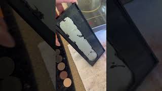 Depotting Pat McGrath pallet with no damage #depotting #depottingeyesgadows #makeupartist ￼