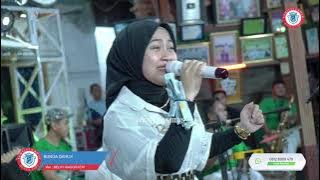 Selvy Anggraeni - Bunga Dahlia ( |  Live Cover DAPUR | Dangdut Penunggu Sahur | ) - Iwan Familys