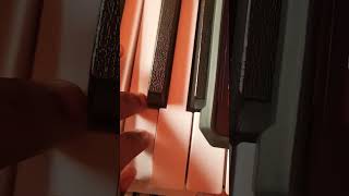 Hear Piano Note C4 Flat