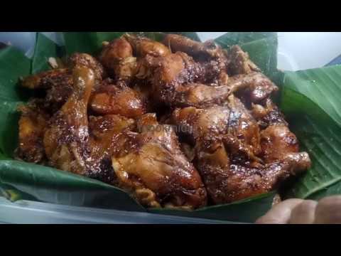 Kulineran Ayam Panggang di RM Djawa Asli Putra Dami Wonogiri. 