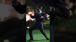 Nusretten Ilginç Dans - Mavi Kadın