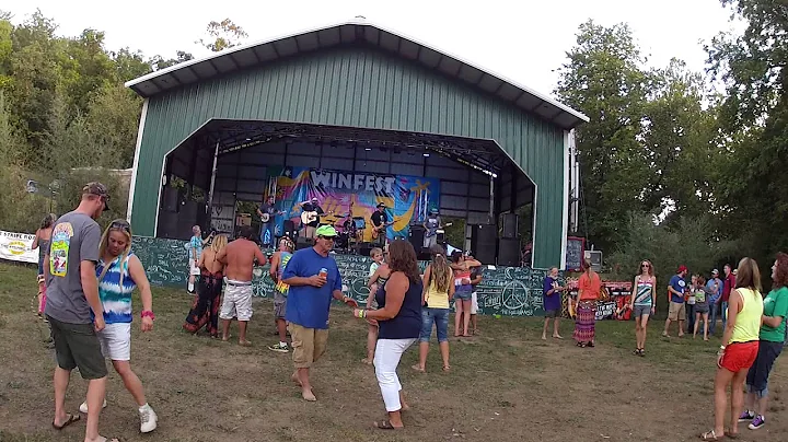 Willin-N-Able perform "the Ballad of Connie" Winfe...