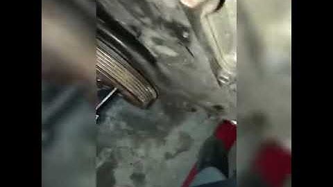 How to Remove Harmonic Balancer on a 4.6L Northstar 32 Valve V8