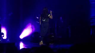 Amel Bent - Tout (Lille - 23.11.13 - instinctour)