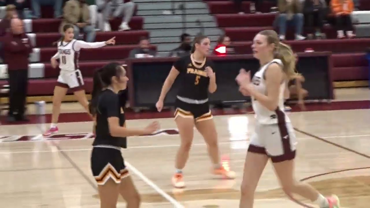 BRYNLIE HADENFELDT SCORES 8 POINTS!!