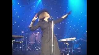 Erykah Badu - On & On LIVE in Chicago March 28th 2013