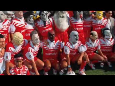 Toros Neza - De Caos, Locos y Buen Futbol